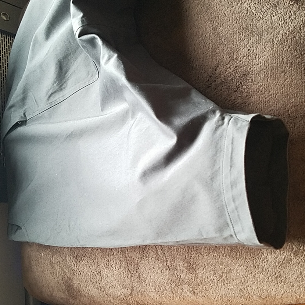 Y-3 Drop Crotch Shorts - Picture 6 of 7